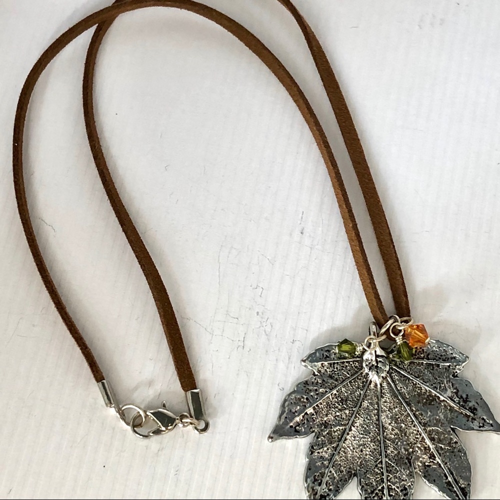 Silver Maple Leaf Necklace